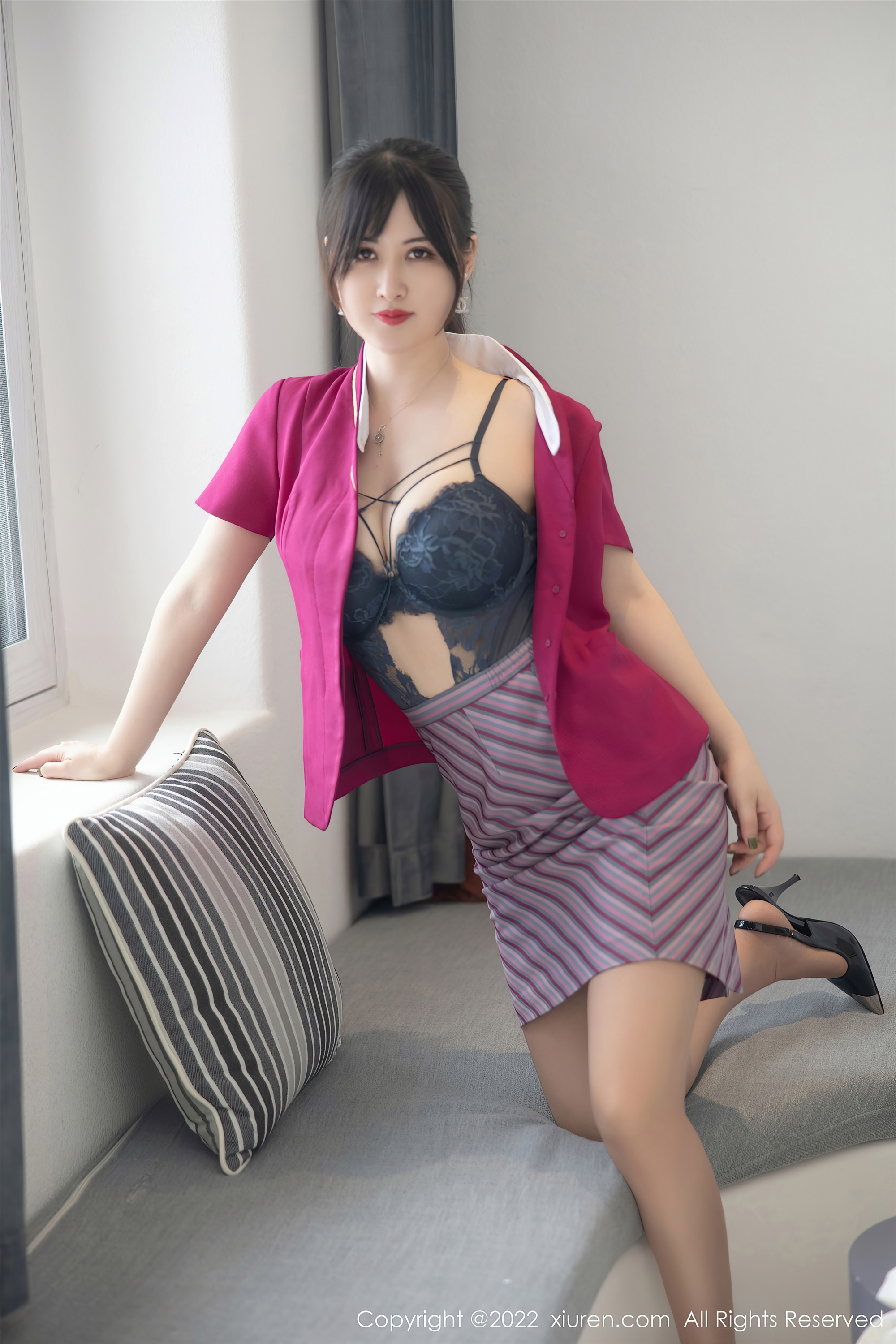 Xiuren秀人网 2022.07.07 NO.5241 诗诗kiki